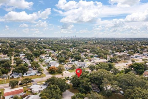 Commercial property in Saint Petersburg, Florida 128.3 sq.m. № 2125934 - photo 30