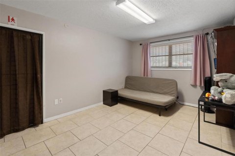 Commercial property in Saint Petersburg, Florida 128.3 sq.m. № 2125934 - photo 10