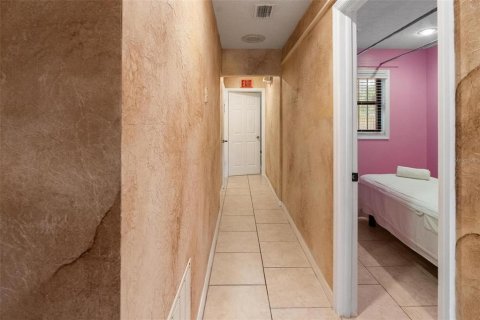 Commercial property in Saint Petersburg, Florida 128.3 sq.m. № 2125934 - photo 22