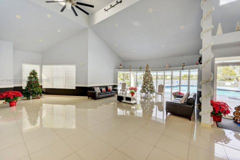 Condo in Oakland Park, Florida, 2 bedrooms  № 1844032 - photo 7