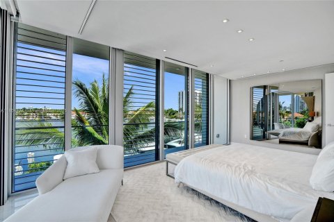 Adosado en venta en Aventura, Florida, 4 dormitorios, 357.58 m2 № 1959951 - foto 27