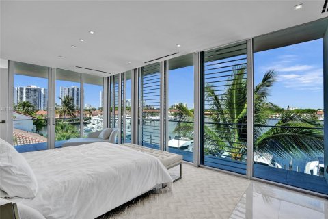 Adosado en venta en Aventura, Florida, 4 dormitorios, 357.58 m2 № 1959951 - foto 26