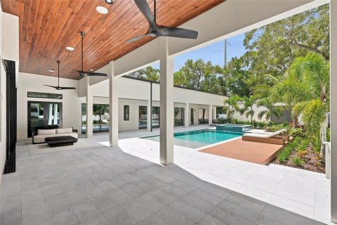 Villa ou maison à vendre à Saint Petersburg, Floride: 5 chambres, 370.03 m2 № 2349680 - photo 10