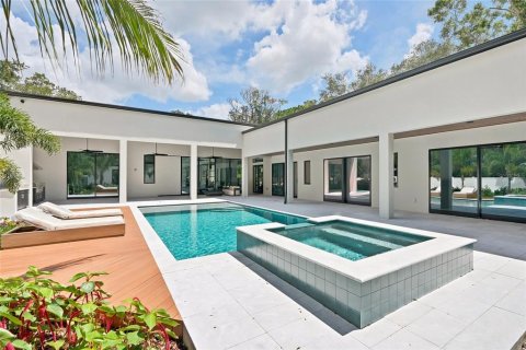 Villa ou maison à vendre à Saint Petersburg, Floride: 5 chambres, 370.03 m2 № 2349680 - photo 13