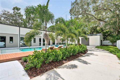 Villa ou maison à vendre à Saint Petersburg, Floride: 5 chambres, 370.03 m2 № 2349680 - photo 7