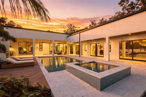 Villa ou maison à vendre à Saint Petersburg, Floride: 5 chambres, 370.03 m2 № 2349680 - photo 3