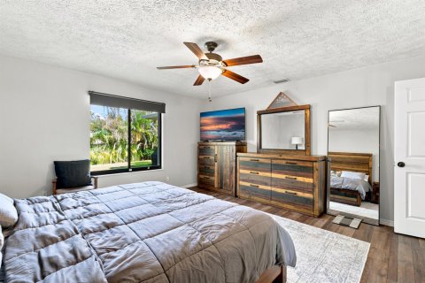 Villa ou maison à vendre à St. Lucie, Floride: 3 chambres, 153.66 m2 № 2249383 - photo 25