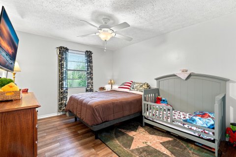 Villa ou maison à vendre à St. Lucie, Floride: 3 chambres, 153.66 m2 № 2249383 - photo 28