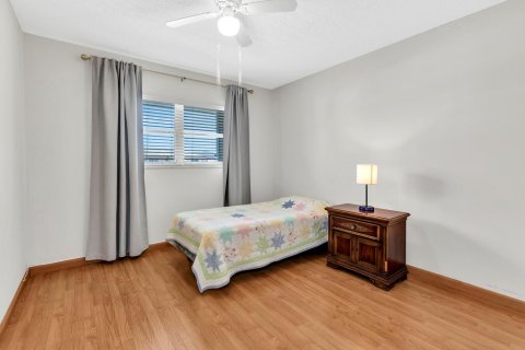 Купить кондоминиум в Холливуд, Флорида 3 комнаты, 81.75м2, № 2086262 - фото 7