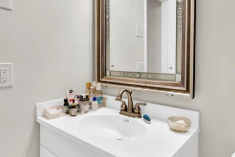 Купить кондоминиум в Холливуд, Флорида 3 комнаты, 81.75м2, № 2086262 - фото 19