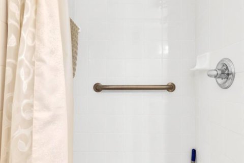 Купить кондоминиум в Холливуд, Флорида 3 комнаты, 81.75м2, № 2086262 - фото 15