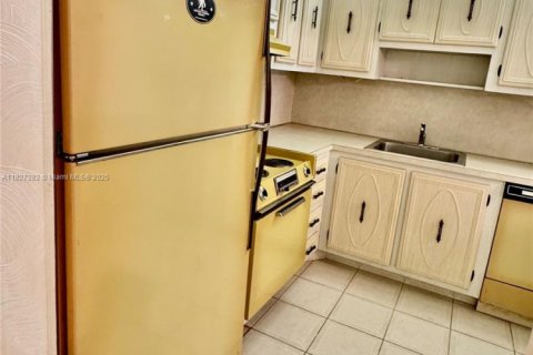 Condominio en venta en Margate, Florida, 1 dormitorio, 63.17 m2 № 1807035 - foto 7