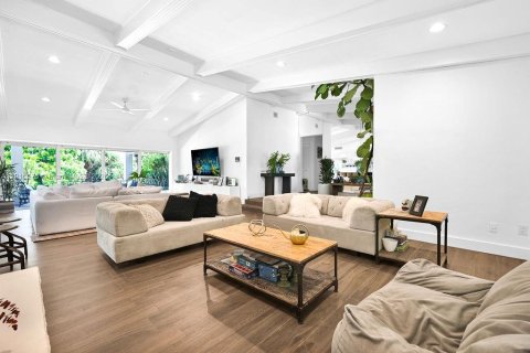 Casa en venta en Palmetto Bay, Florida, 4 dormitorios, 245.08 m2 № 1770315 - foto 10