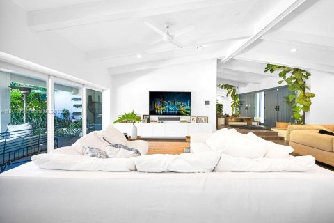 Casa en venta en Palmetto Bay, Florida, 4 dormitorios, 245.08 m2 № 1770315 - foto 5