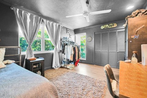 Casa en venta en Palmetto Bay, Florida, 4 dormitorios, 245.08 m2 № 1770315 - foto 18