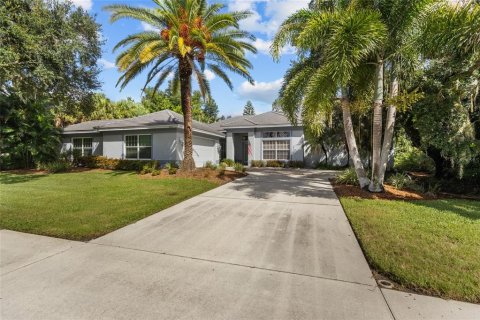 Villa ou maison à vendre à Sarasota, Floride: 3 chambres, 331.75 m2 № 2297243 - photo 2