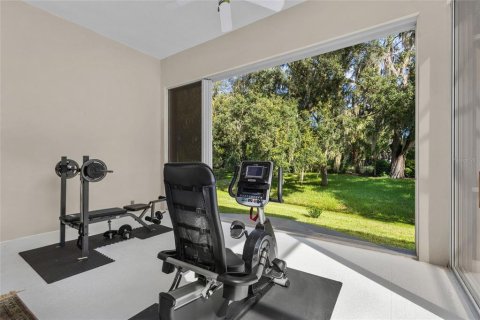 Villa ou maison à vendre à Sarasota, Floride: 3 chambres, 331.75 m2 № 2297243 - photo 19