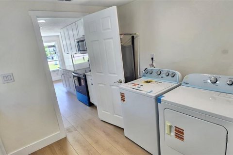 Casa en venta en Plant City, Florida, 3 dormitorios, 126.44 m2 № 1905476 - foto 10