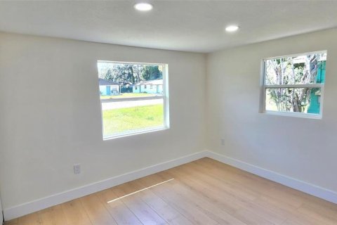 Casa en venta en Plant City, Florida, 3 dormitorios, 126.44 m2 № 1905476 - foto 4