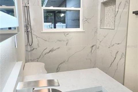 Casa en venta en Plant City, Florida, 3 dormitorios, 126.44 m2 № 1905476 - foto 19