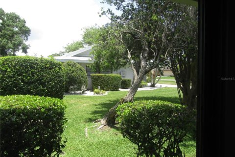 House in Sarasota, Florida 2 bedrooms, 155.15 sq.m. № 1777310 - photo 9