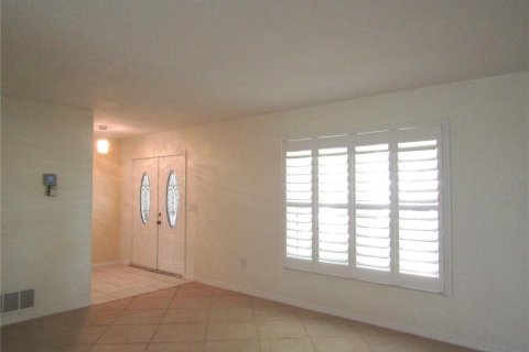 House in Sarasota, Florida 2 bedrooms, 155.15 sq.m. № 1777310 - photo 16