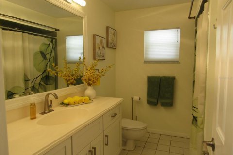 House in Sarasota, Florida 2 bedrooms, 155.15 sq.m. № 1777310 - photo 29