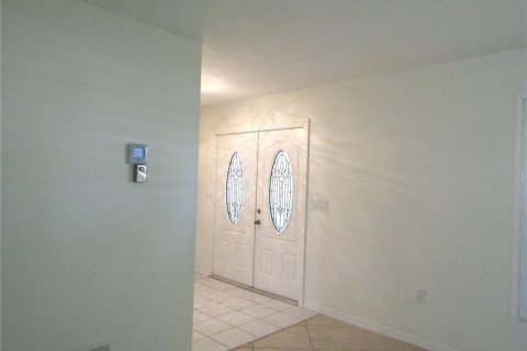 House in Sarasota, Florida 2 bedrooms, 155.15 sq.m. № 1777310 - photo 10