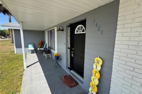 Casa en alquiler en Daytona Beach, Florida, 3 dormitorios, 165.55 m2 № 1740629 - foto 2