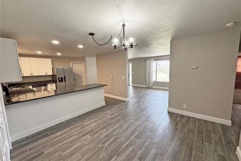 Casa en alquiler en Daytona Beach, Florida, 3 dormitorios, 165.55 m2 № 1740629 - foto 6
