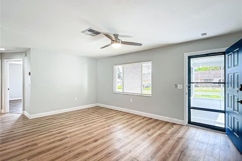 Casa en venta en Beverly Hills, Florida, 3 dormitorios, 133.04 m2 № 1629983 - foto 5