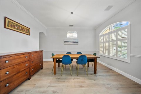Casa en venta en Tampa, Florida, 5 dormitorios, 318 m2 № 1795830 - foto 8