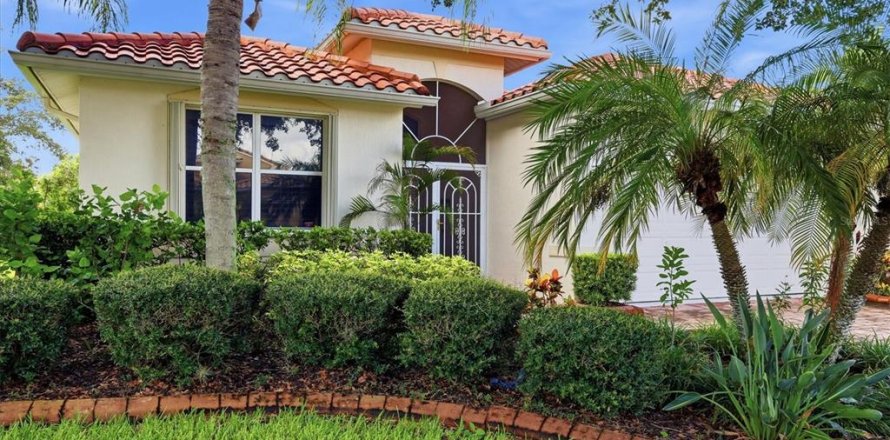 Casa en Sarasota, Florida 2 dormitorios, 165.18 m2 № 2349905