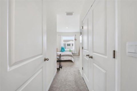 Townhouse in Wesley Chapel, Florida 3 bedrooms, 155.43 sq.m. № 2229234 - photo 28