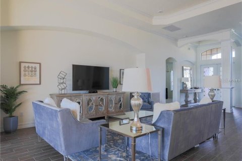 House in LAKEWOOD NATIONAL in Lakewood Ranch, Florida 4 bedrooms, 266.82 sq.m. № 231544 - photo 15