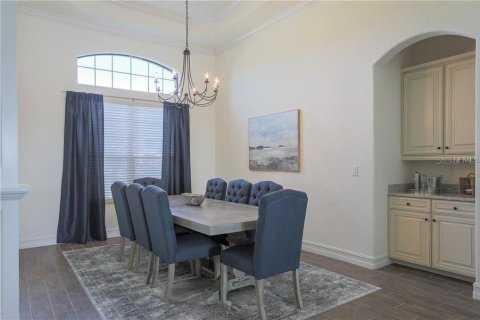 House in LAKEWOOD NATIONAL in Lakewood Ranch, Florida 4 bedrooms, 266.82 sq.m. № 231544 - photo 17