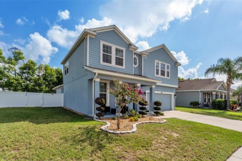 House in Auburndale, Florida 4 bedrooms, 287.16 sq.m. № 2227037 - photo 4