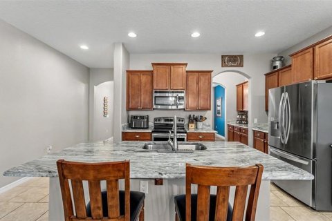 House in Auburndale, Florida 4 bedrooms, 287.16 sq.m. № 2227037 - photo 21