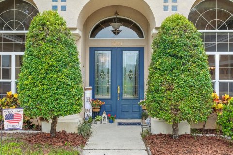 House in Mount Dora, Florida 4 bedrooms, 257.99 sq.m. № 1829292 - photo 4