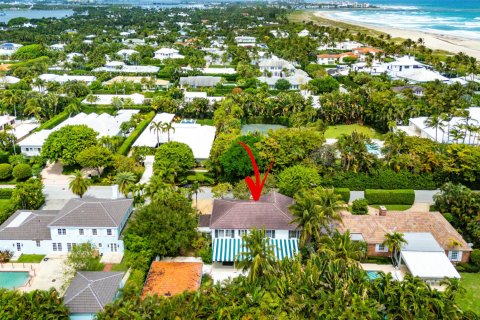 House in Palm Beach, Florida 4 bedrooms, 290.78 sq.m. № 2087689 - photo 25