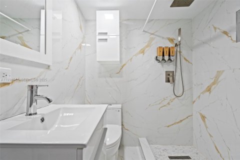 Купить виллу или дом в Хайалиа, Флорида 4 спальни, 92.9м2, № 1991963 - фото 17