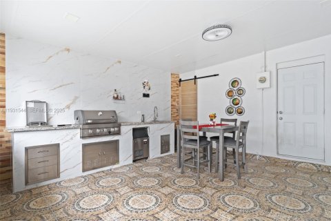 Купить виллу или дом в Хайалиа, Флорида 4 спальни, 92.9м2, № 1991963 - фото 19