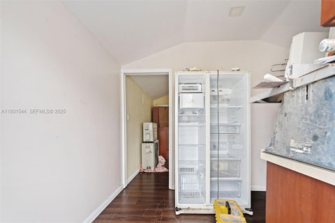 Купить виллу или дом в Хайалиа, Флорида 4 спальни, 92.9м2, № 1991963 - фото 15