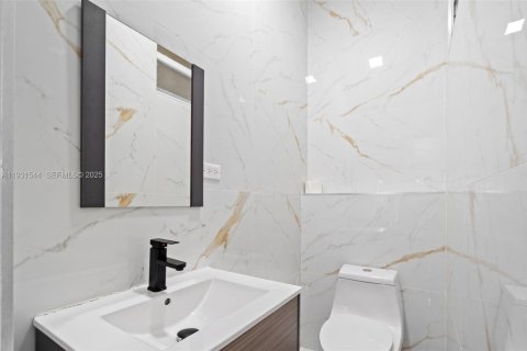 Купить виллу или дом в Хайалиа, Флорида 4 спальни, 92.9м2, № 1991963 - фото 7