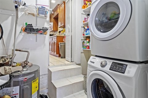 Купить виллу или дом в Хайалиа, Флорида 4 спальни, 92.9м2, № 1991963 - фото 18