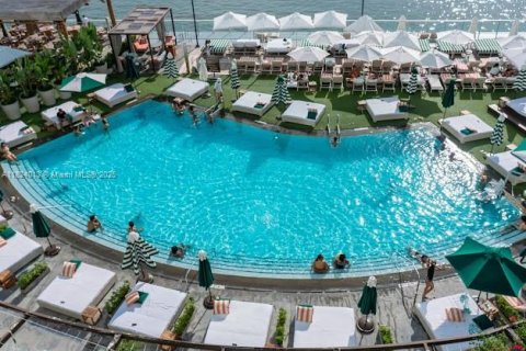 Hotel in Miami Beach, Florida 1 bedroom, 64.66 sq.m. № 1794578 - photo 12