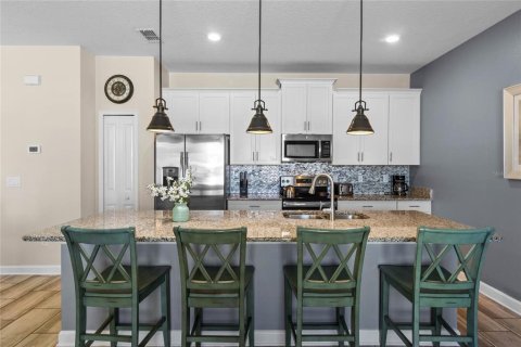 Adosado en venta en Kissimmee, Florida, 4 dormitorios, 177.81 m2 № 1618041 - foto 3