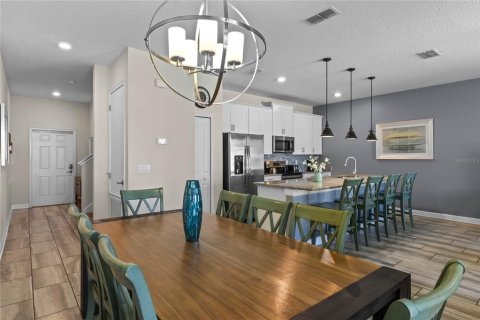 Adosado en venta en Kissimmee, Florida, 4 dormitorios, 177.81 m2 № 1618041 - foto 7