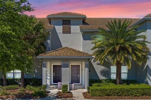 Adosado en venta en Kissimmee, Florida, 4 dormitorios, 177.81 m2 № 1618041 - foto 2