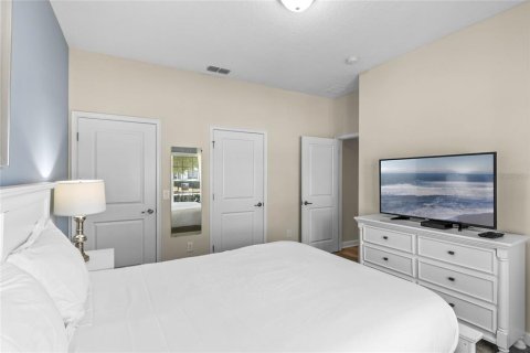Adosado en venta en Kissimmee, Florida, 4 dormitorios, 177.81 m2 № 1618041 - foto 13